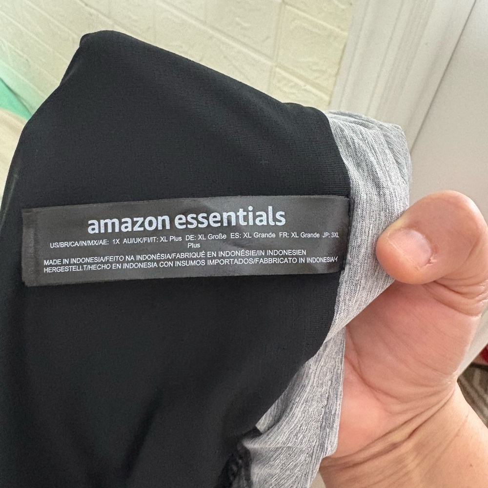 Amazon Essentials Heathered Light Gray Athletic S… - image 6